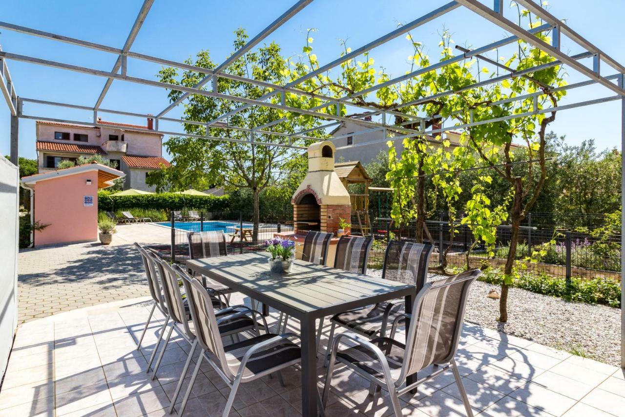 Apartment Anton, Fažana Zewnętrze zdjęcie