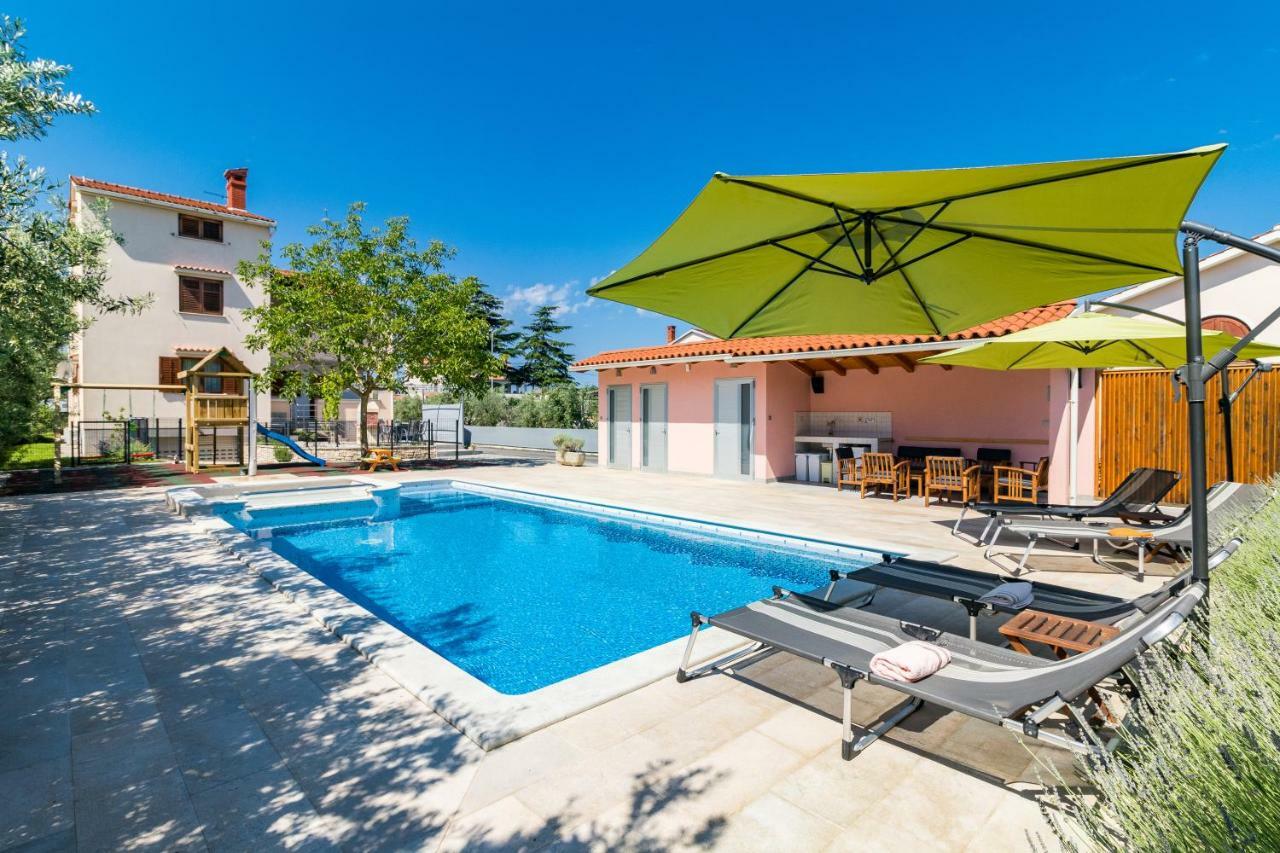 Apartment Anton, Fažana Zewnętrze zdjęcie