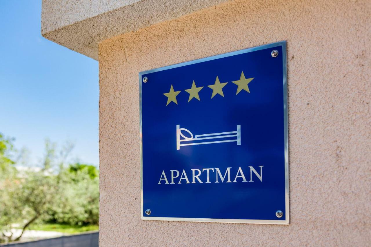 Apartment Anton, Fažana Zewnętrze zdjęcie